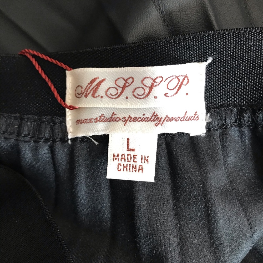M.S.S.P. L black pleated Faux leather skirt - Picture 12 of 13